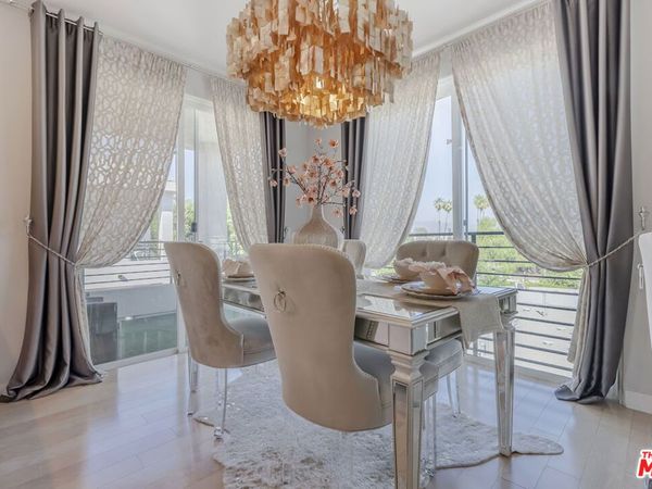 11115 Acama Street, Unit 3, Studio City, CA 91602