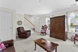 15 Baltusrol Court photo 4