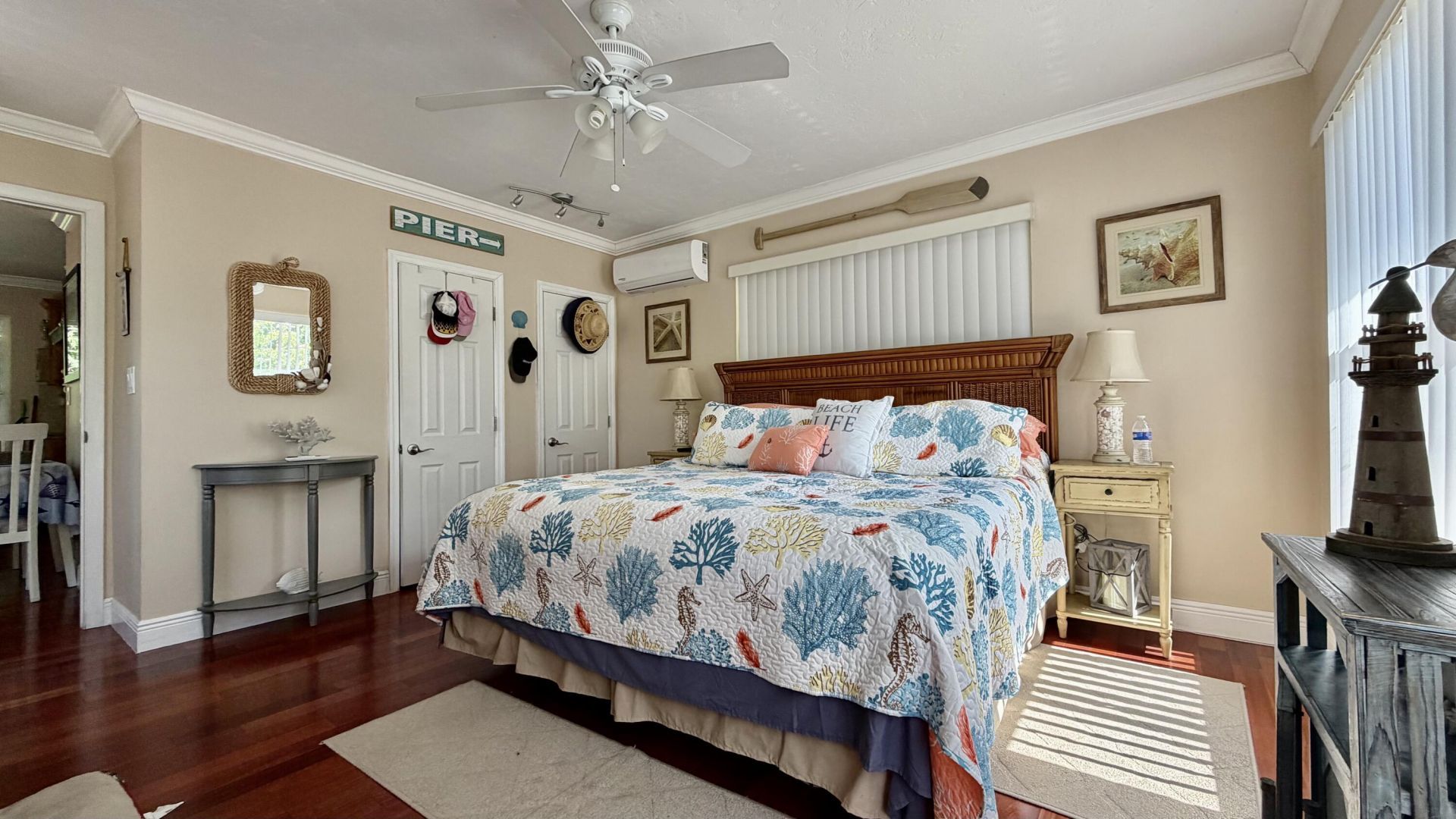 140 S Bay Harbor Drive, Key Largo, FL 33037 Photo
