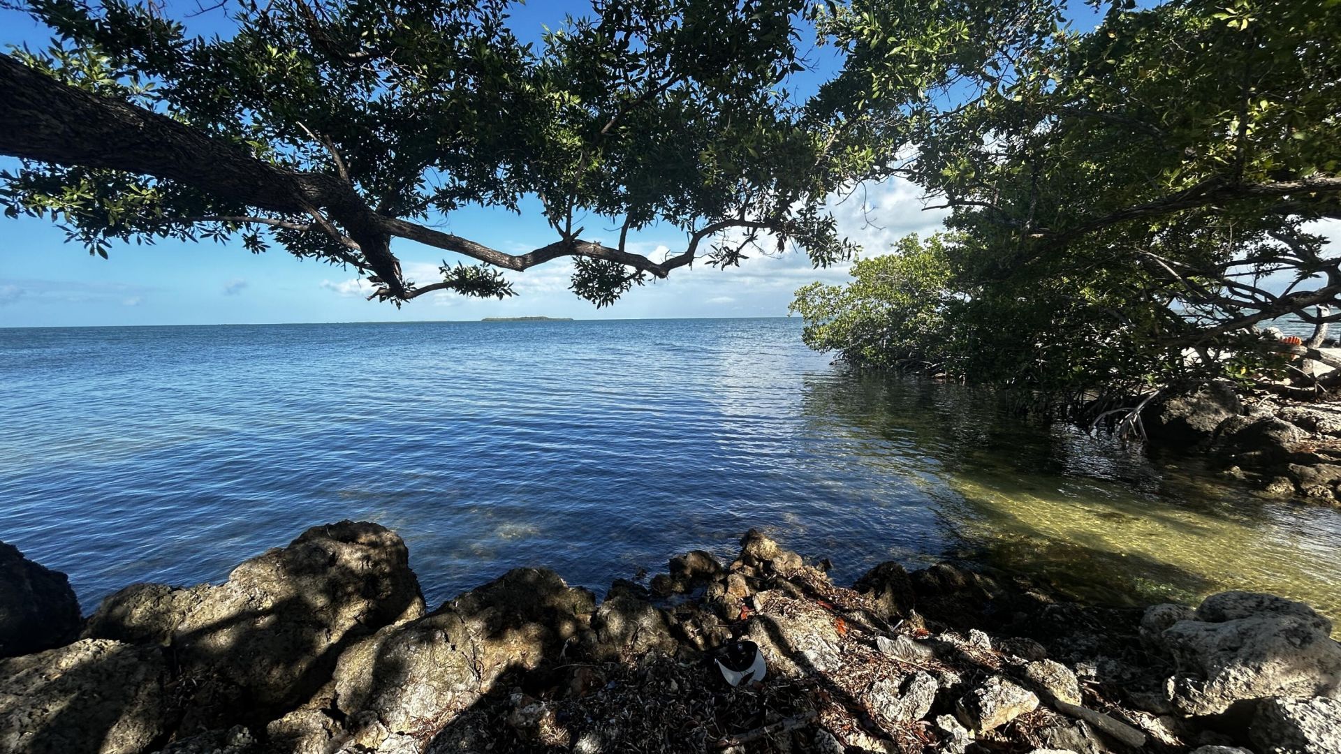 140 S Bay Harbor Drive, Key Largo, FL 33037 Photo