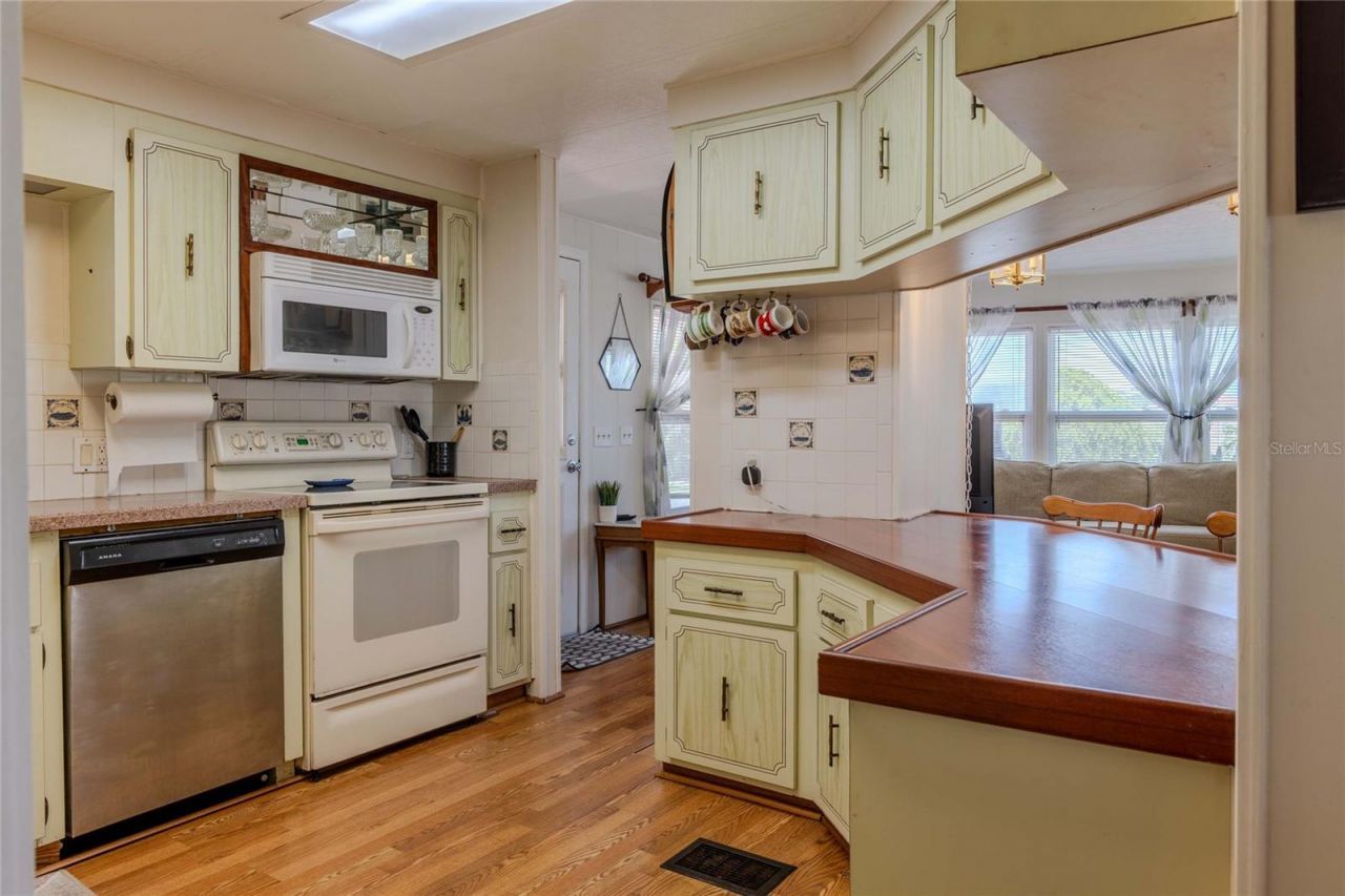 2100 Kings Highway , Unit 336, Punta Gorda, FL 33980 Photo