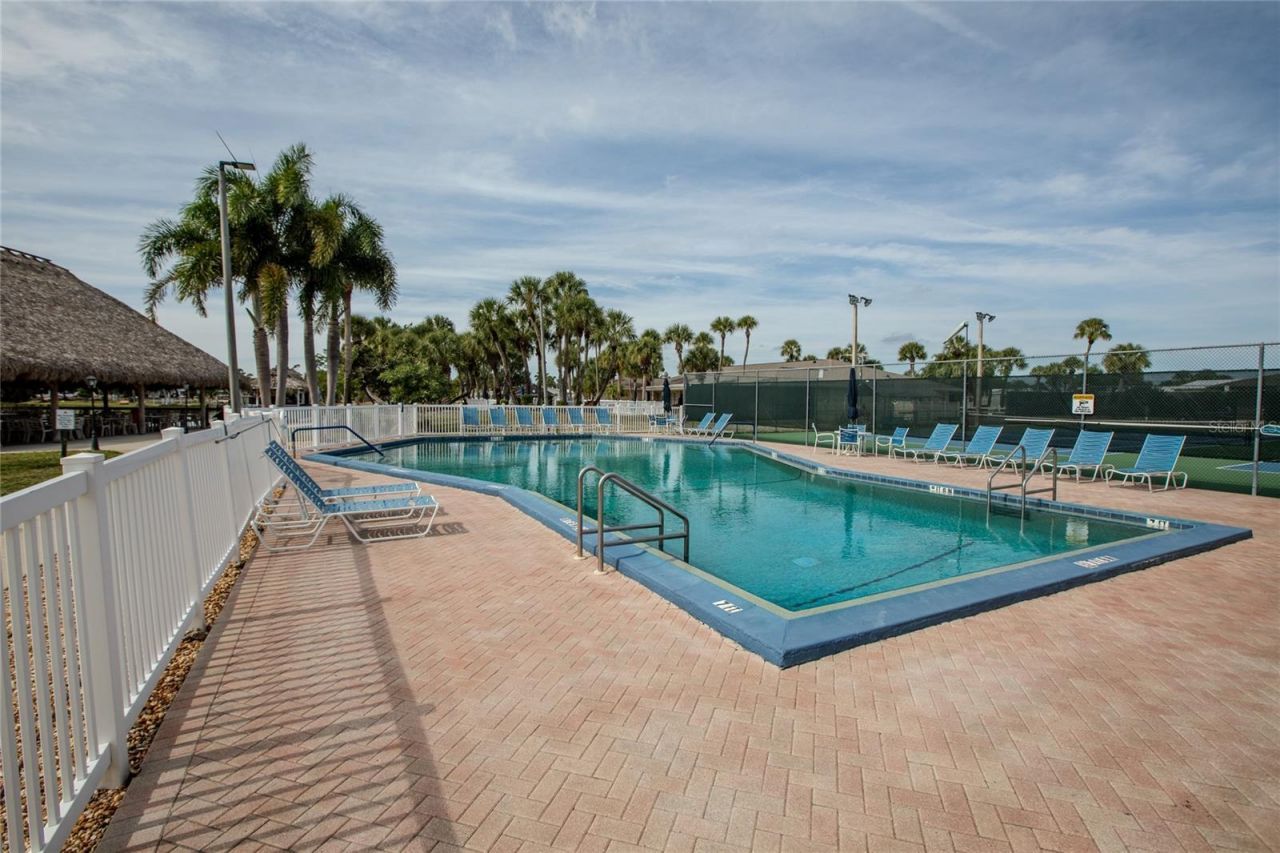 2100 Kings Highway, Unit 336, Punta Gorda, FL 33980 Photo
