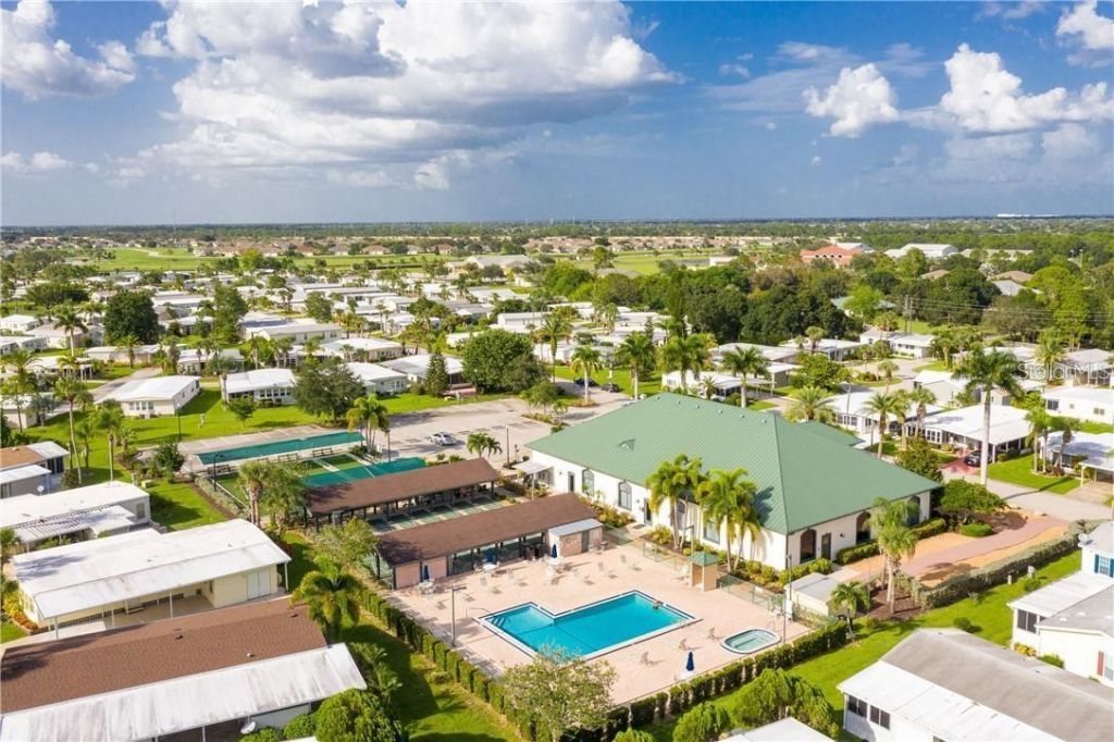 2100 Kings Highway, Unit 336, Punta Gorda, FL 33980 Photo