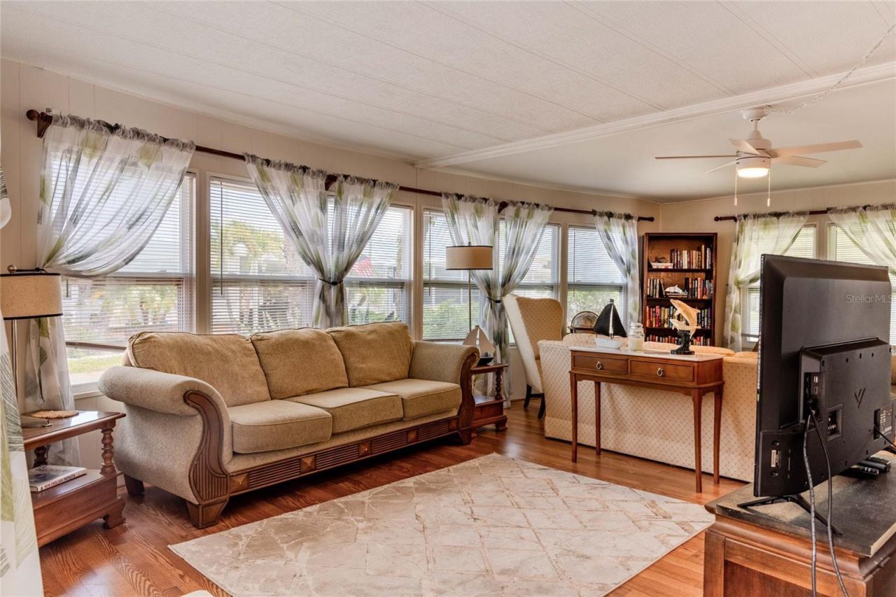 2100 Kings Highway, Unit 336, Punta Gorda, FL 33980 Photo