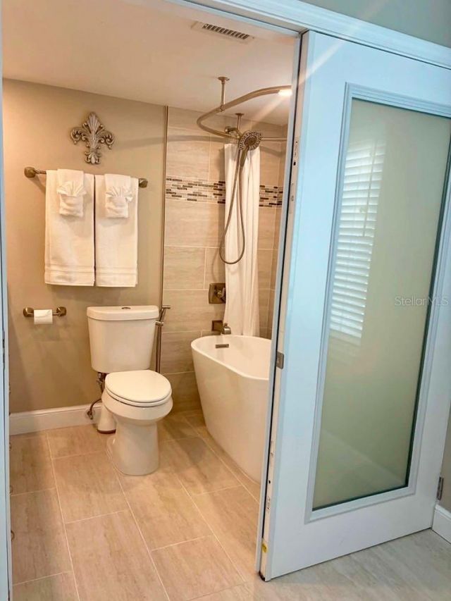 4455 Duhme Road, Unit 103, Saint Petersburg, FL 33708 Photo