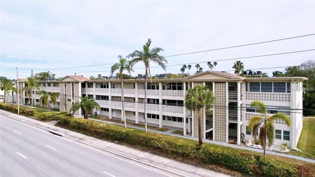 4455 Duhme Road, Unit 103, Saint Petersburg, FL 33708 Photo