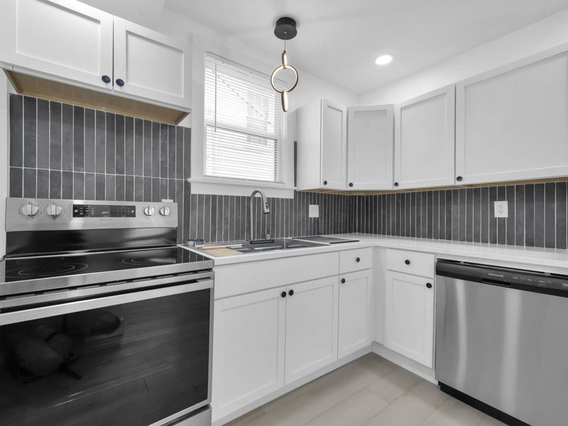 1472 E 25th Avenue, Columbus, OH 43211 Photo 14