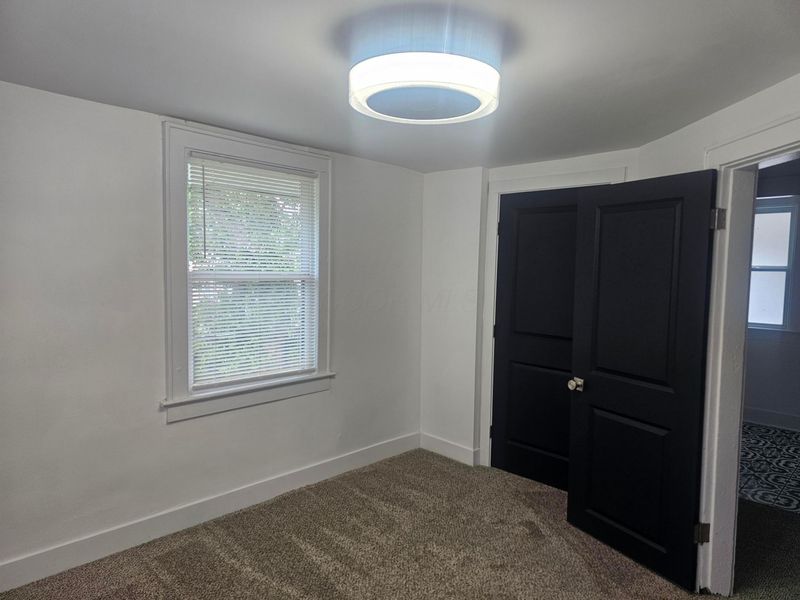 1472 E 25th Avenue , Columbus, OH 43211 Photo 16