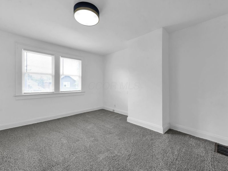 1472 E 25th Avenue, Columbus, OH 43211 Photo 22