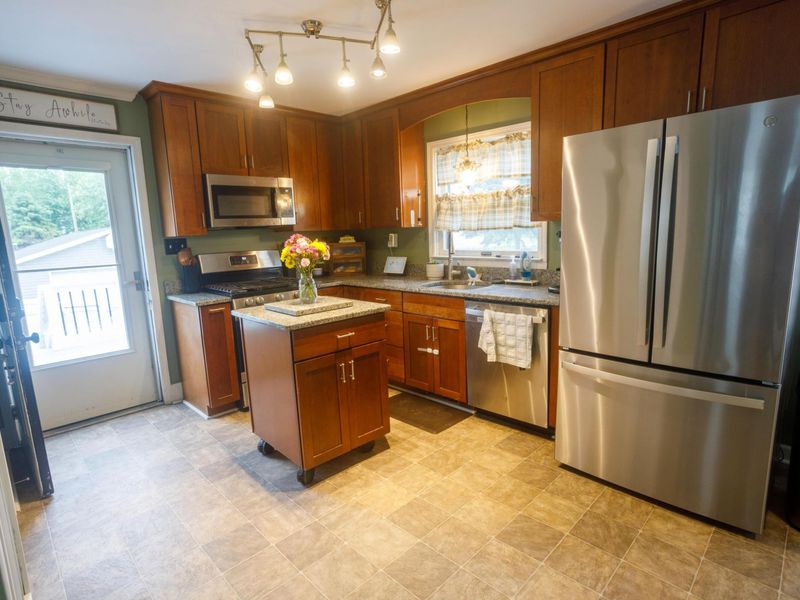135 W Mound Street , South Charleston, OH 45368 Photo 12