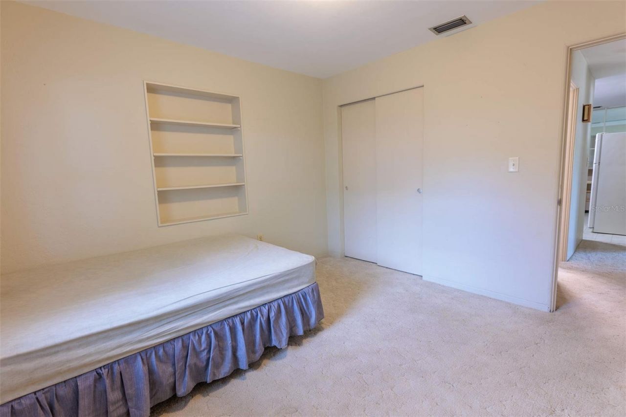 4334 61st Lane N, Kenneth City, FL 33709 Photo