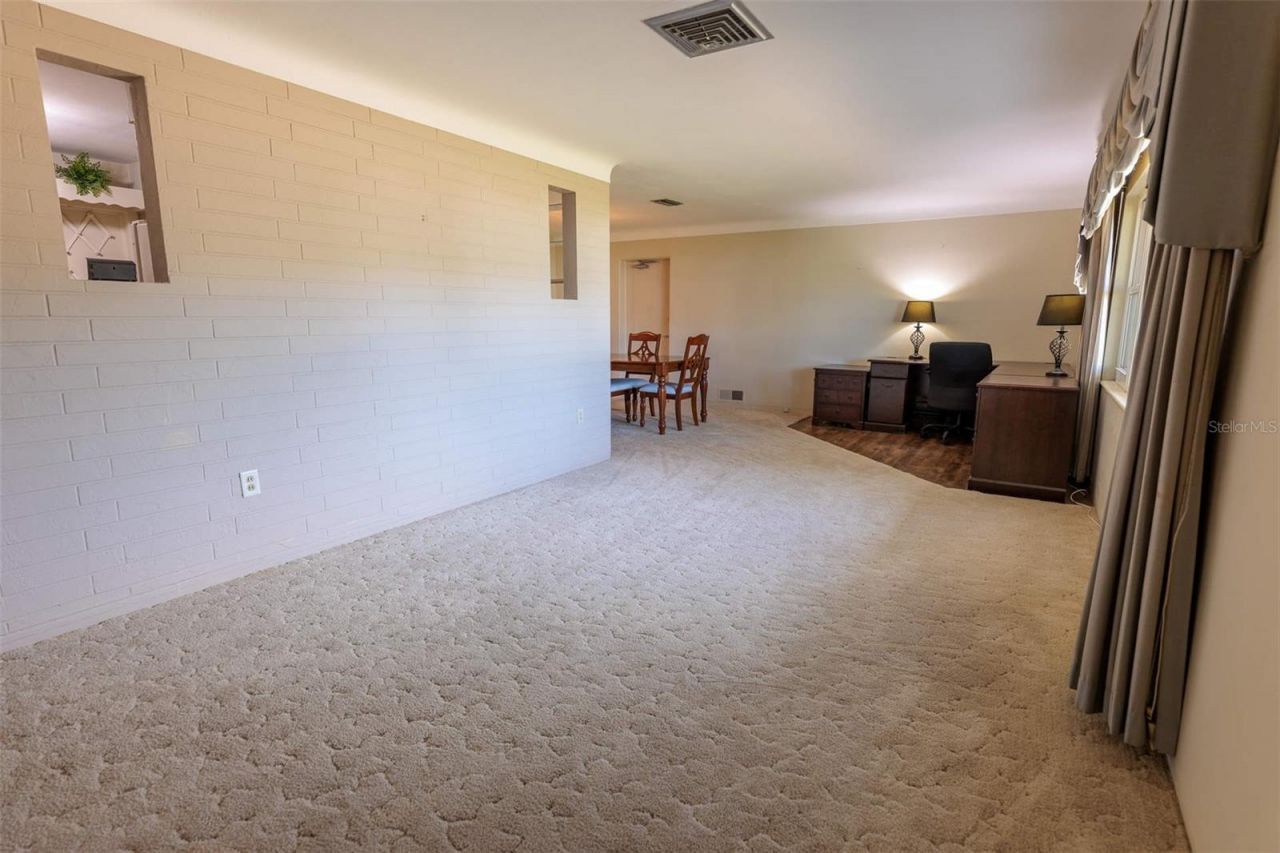 4334 61st Lane N, Kenneth City, FL 33709 Photo