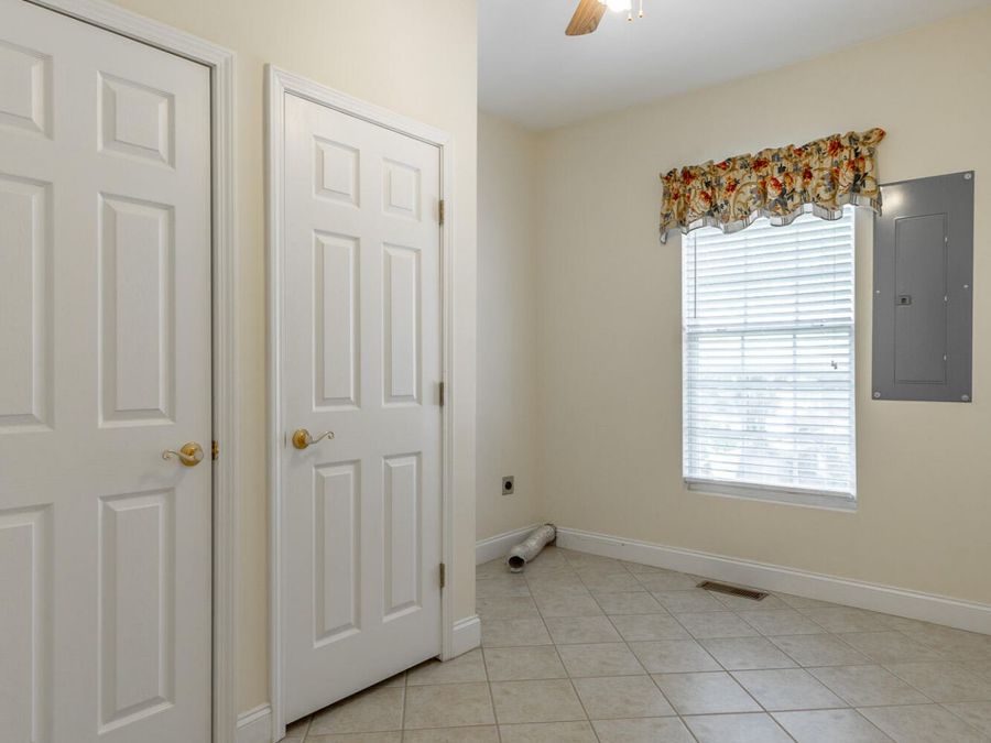 Property Image 112