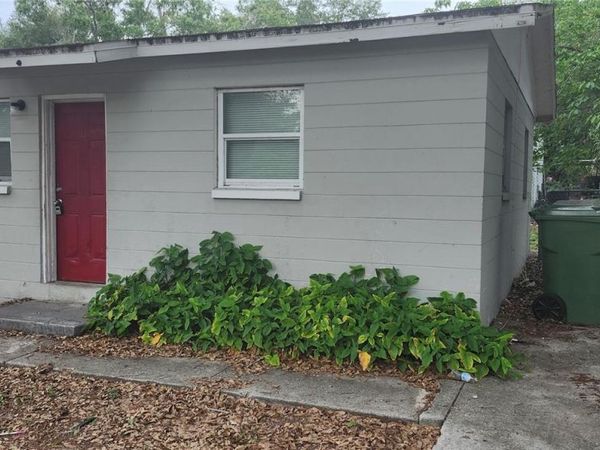 8501 N MULBERRY STREET, Unit B, TAMPA, FL 33604