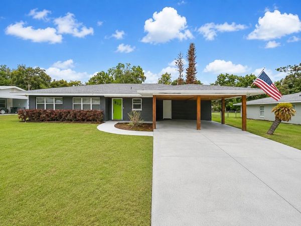 5817 LAKE BREEZE AVENUE , LAKELAND, FL 33809