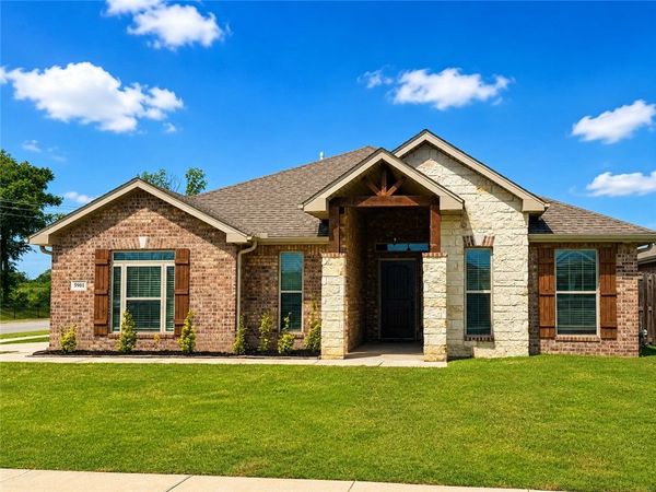 5901 NW Sherman Street , Bentonville, AR 72713