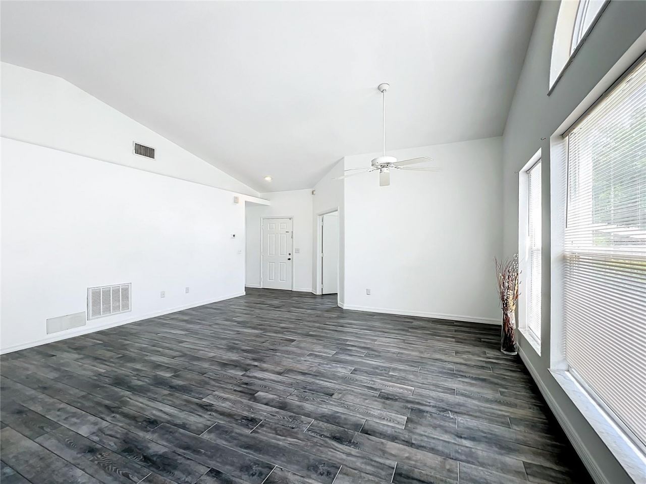 5716 Delano Lane, Orlando, FL 32821 Photo