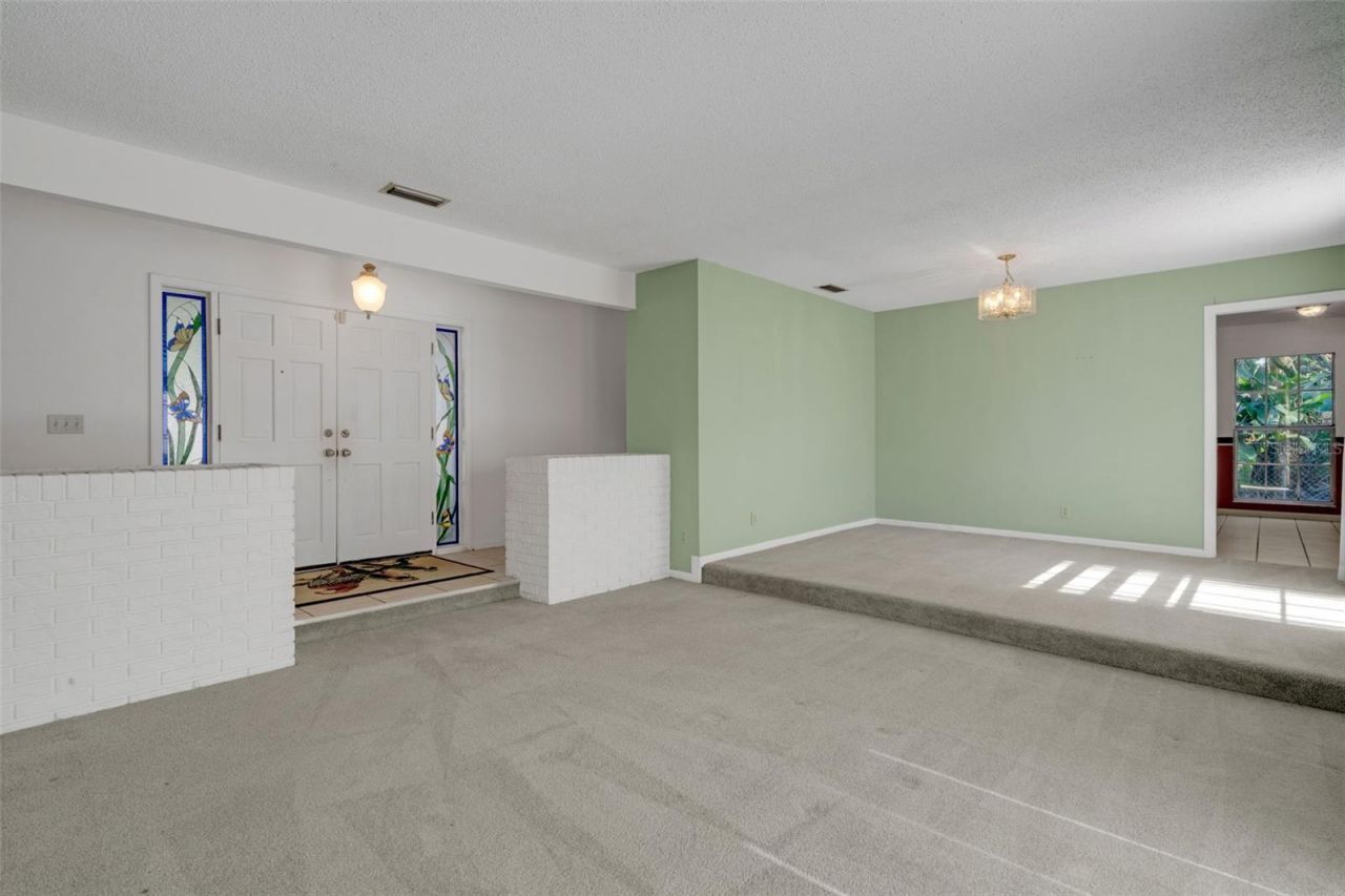 12712 Sebring Boulevard, Tampa, FL 33618 Photo