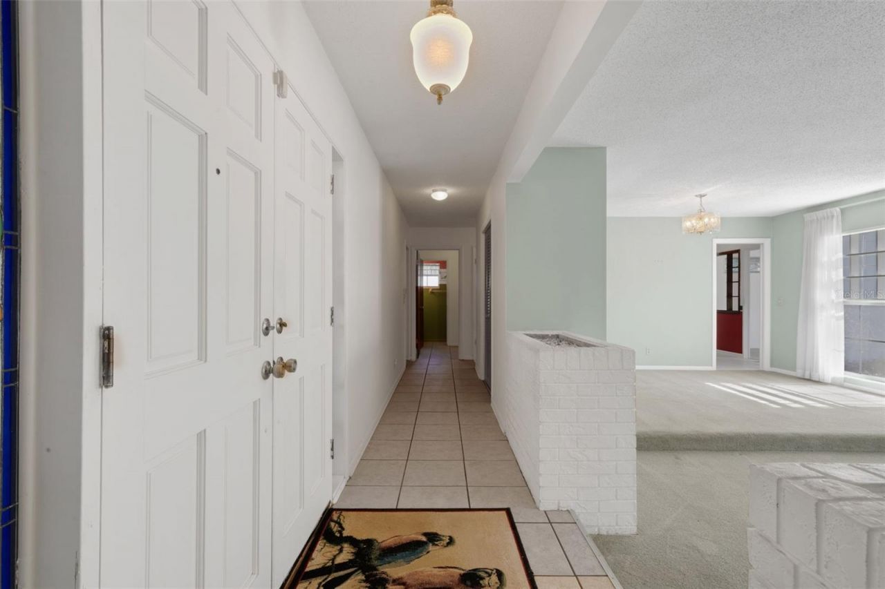 12712 Sebring Boulevard, Tampa, FL 33618 Photo