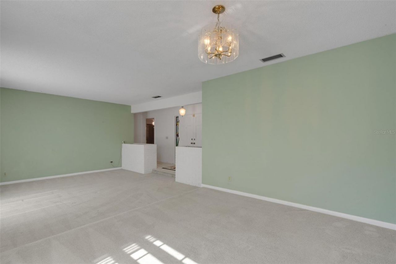 12712 Sebring Boulevard, Tampa, FL 33618 Photo