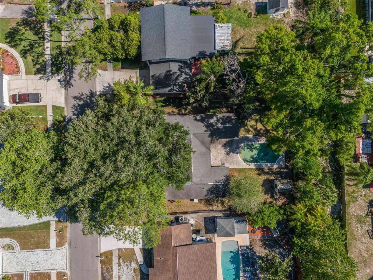 12712 Sebring Boulevard, Tampa, FL 33618 Photo