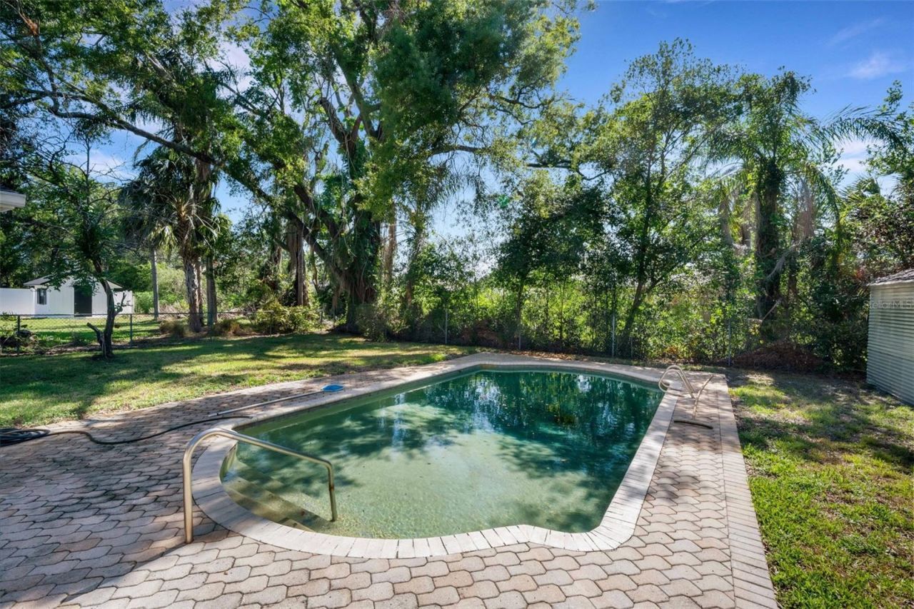 12712 Sebring Boulevard, Tampa, FL 33618 Photo