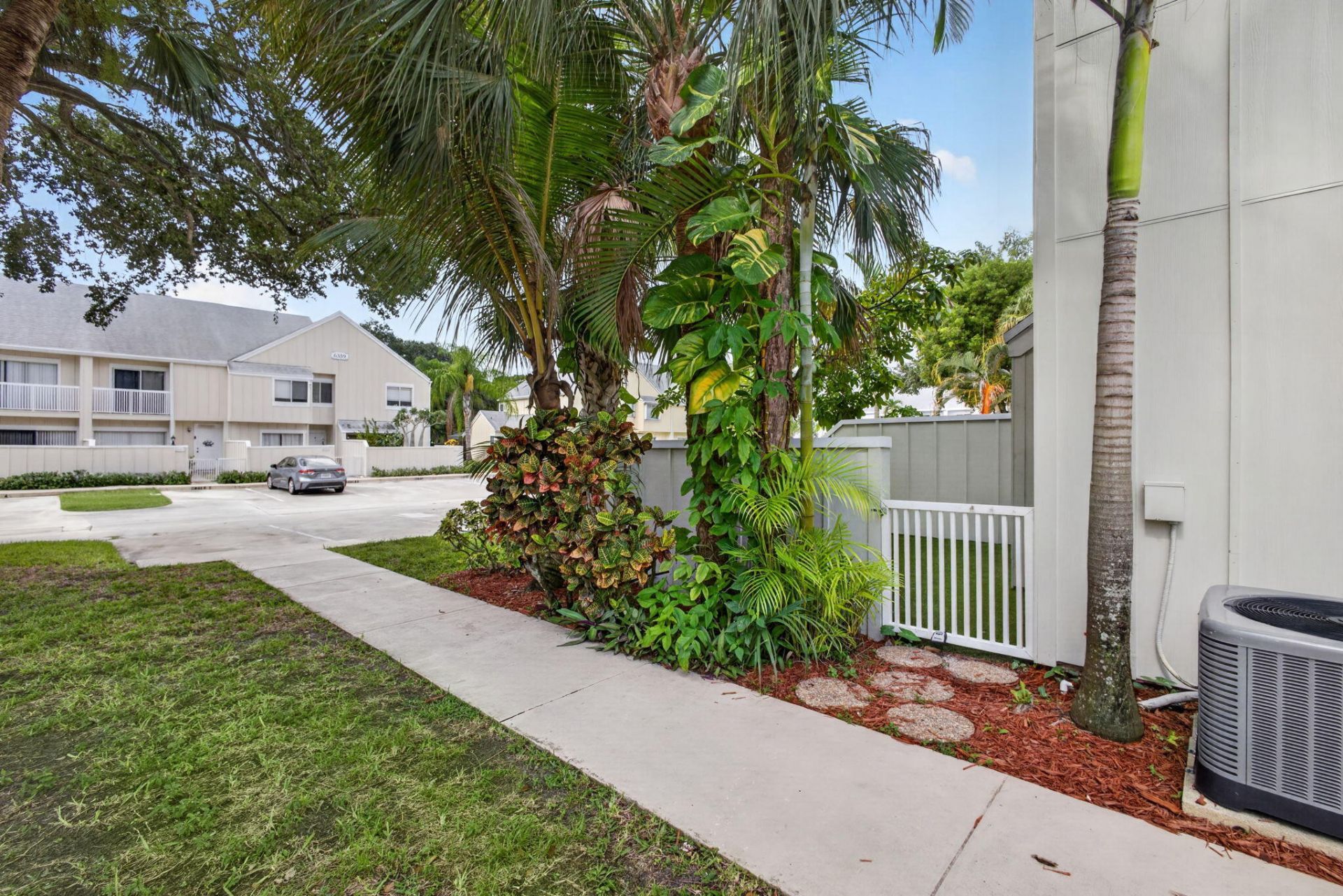 6391 Riverwalk Lane, Unit 7, Jupiter, FL 33458 Photo