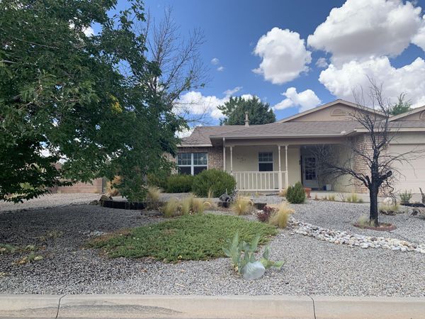 1801 Regency Park Road SE, Rio Rancho, NM 87124