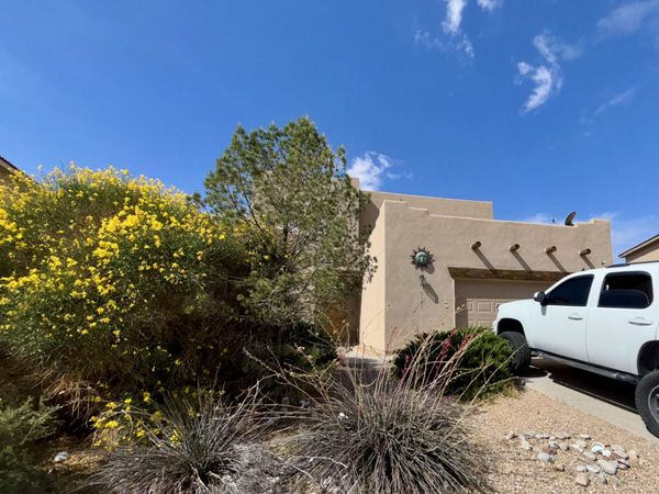 3601 WAGON WHEEL Street SW, Los Lunas, NM 87031