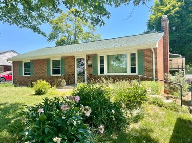 806 Baltimore Avenue, Bedford, VA 24523