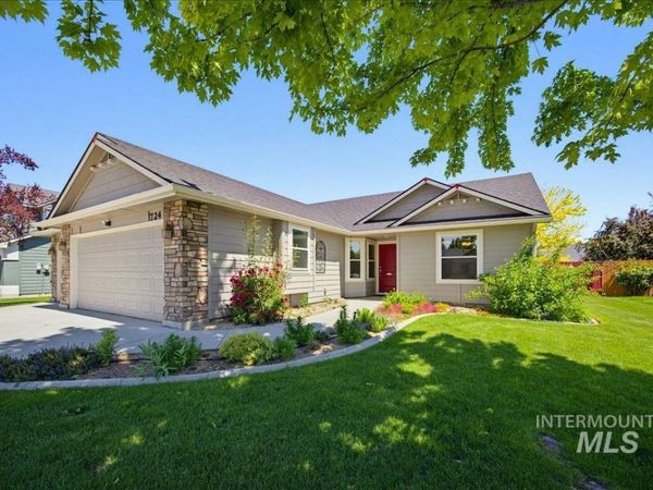 724 Edmund Street, Caldwell, ID 83605