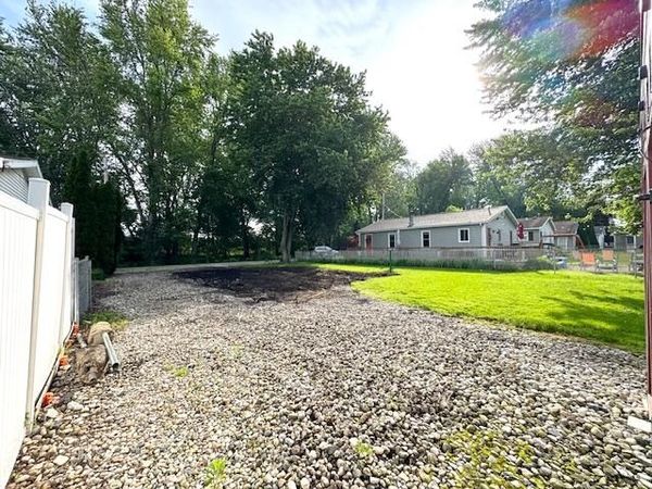 5055 E Summerholme Drive , Knox, IN 46534