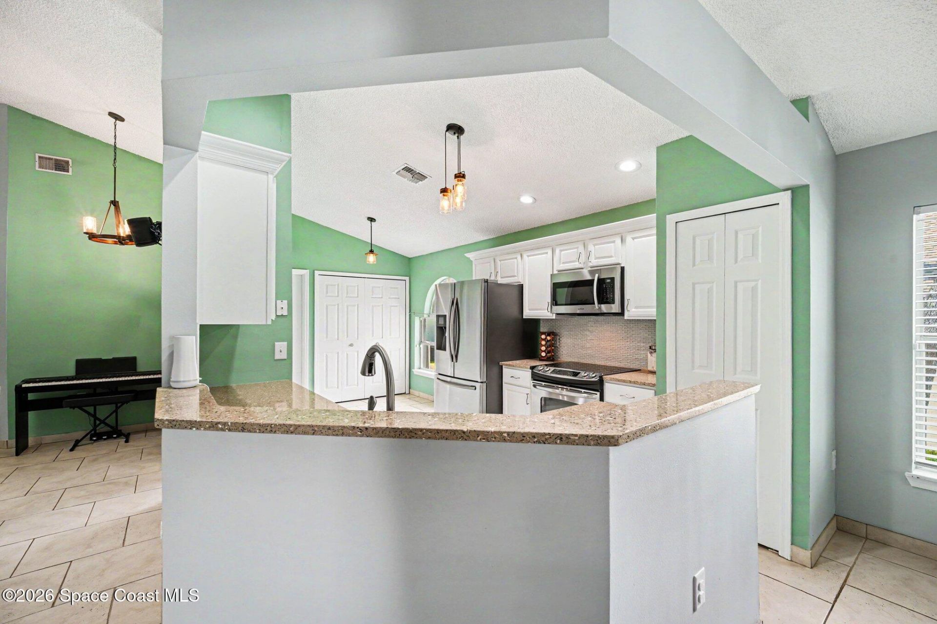 5534 Oak Hollow Drive , Titusville, FL 32780 Photo