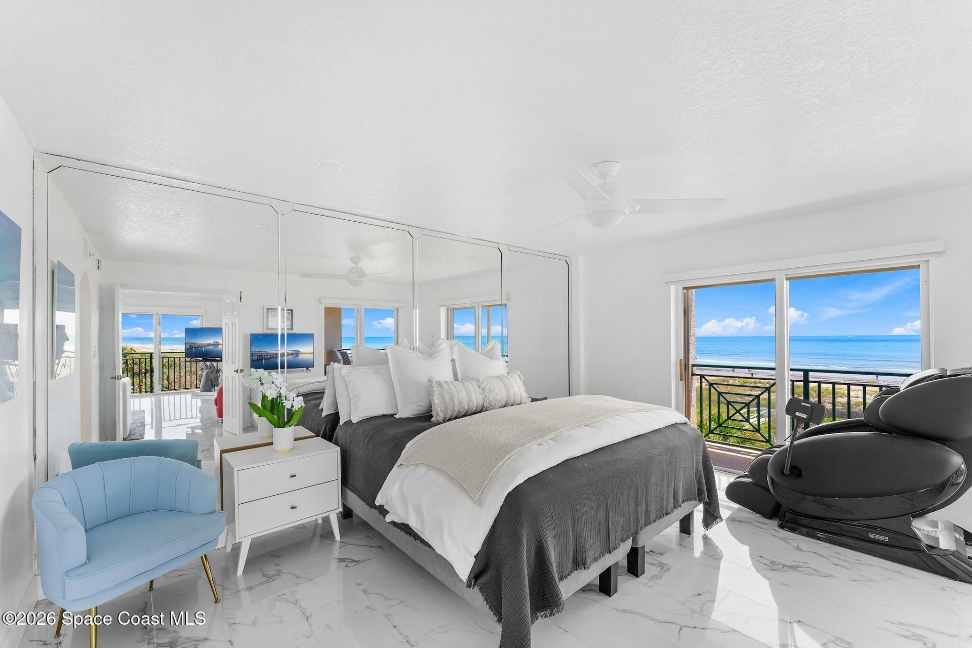443 Johnson Avenue, Unit 402, Cape Canaveral, FL 32920 Photo