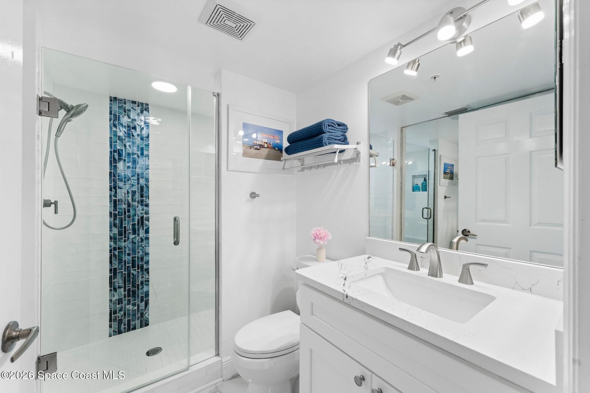 443 Johnson Avenue, Unit 402, Cape Canaveral, FL 32920 Photo
