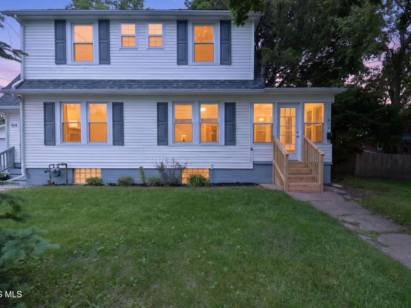 914 Michigan Avenue , Waterville, OH 43566