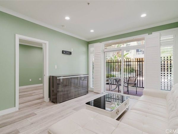 250 N First Street, Unit 326, Burbank, CA 91502