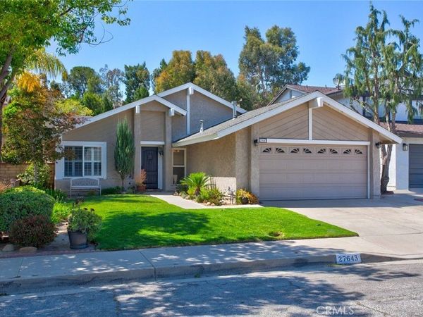 27643 Saffron Lane, Saugus, CA 91350