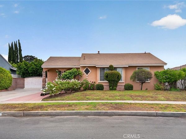 9388 Dorrington Place, Arleta, CA 91331
