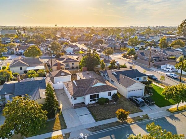 17109 Wilton, Torrance, CA 90504