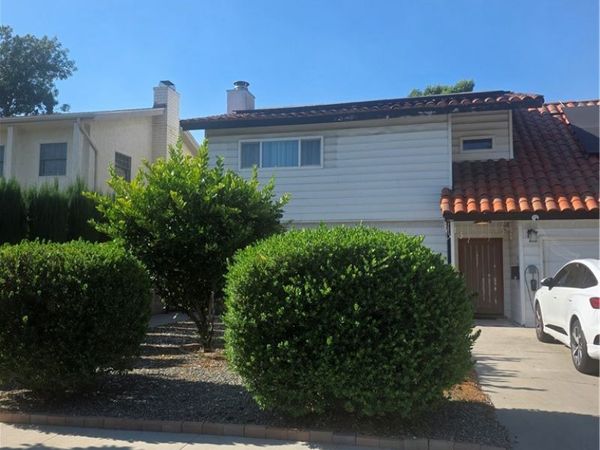 14939 Archwood, Van Nuys, CA 91405