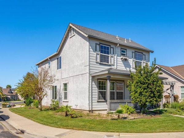 1153 Syracuse Ln, Manteca, CA 95336