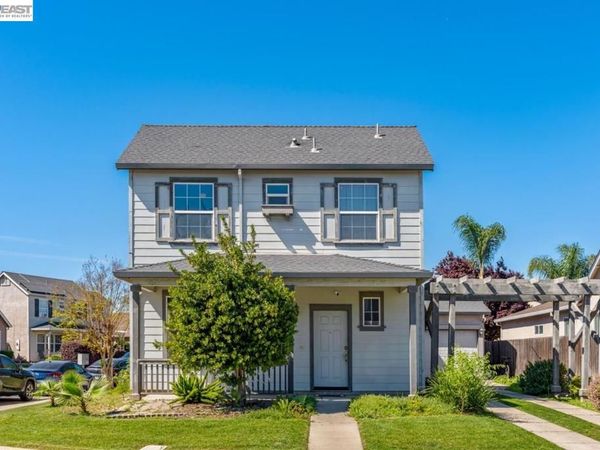 1153 Syracuse Ln, Manteca, CA 95336