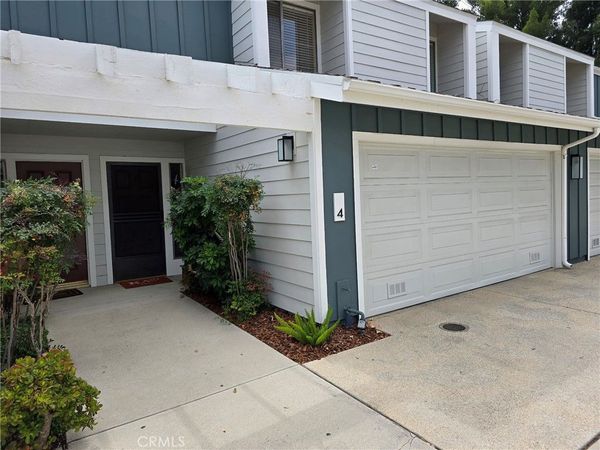 18153 Andrea Circle N, Unit 4, Northridge, CA 91325