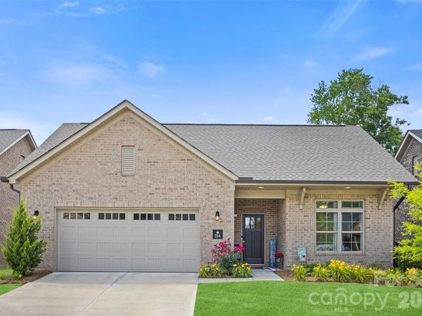 314 Lifestyle Court, Gastonia, NC 28056