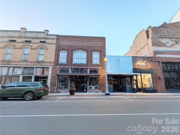 105 and 107 E Main Street , Cherryville, NC 28021