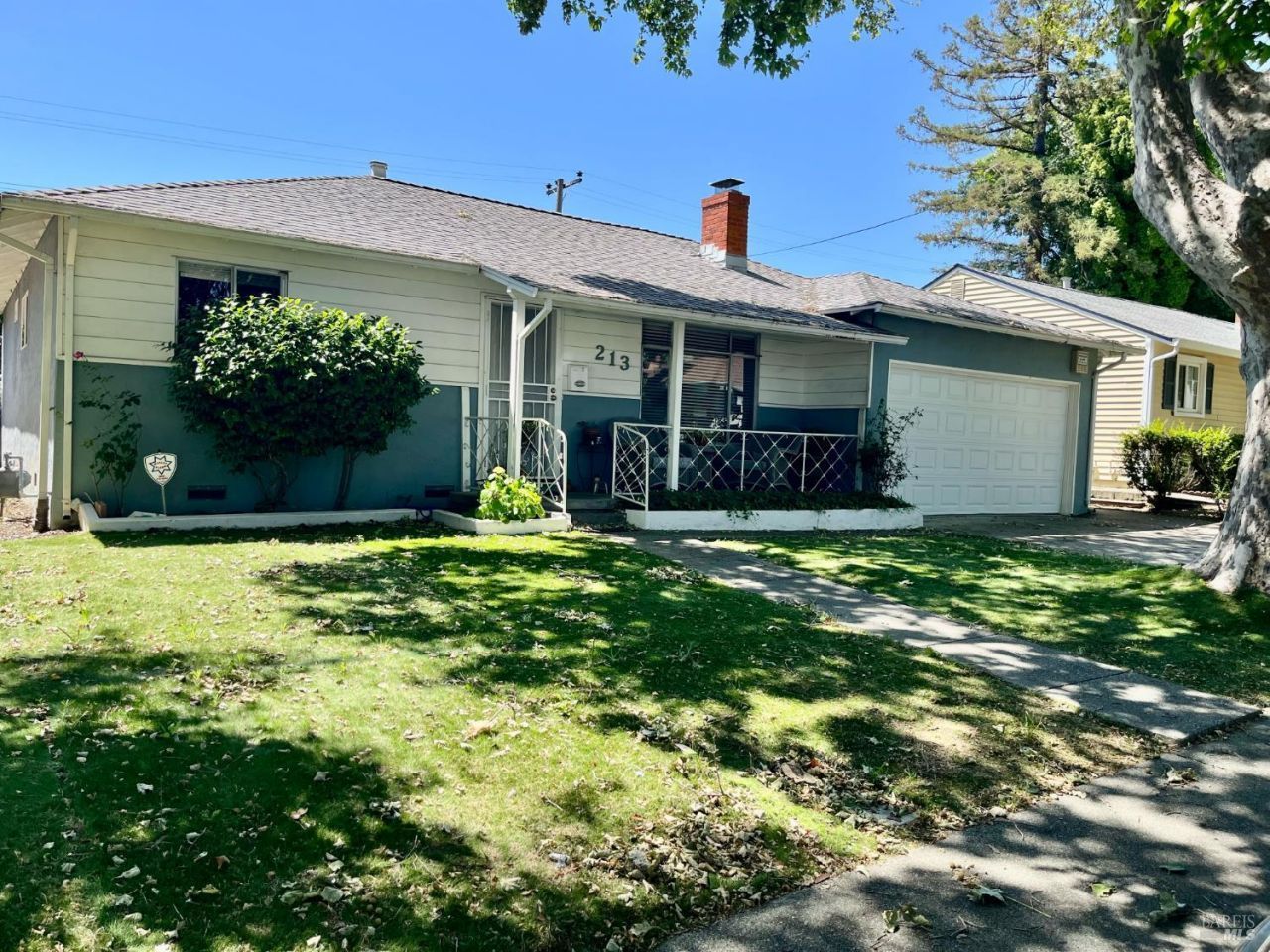 213 Parkwood Drive, Vallejo, CA 94591 Main Photo