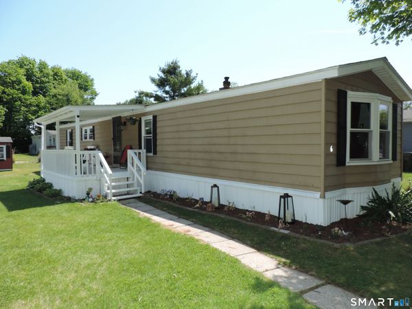 6 Woods , Windham, CT 06256