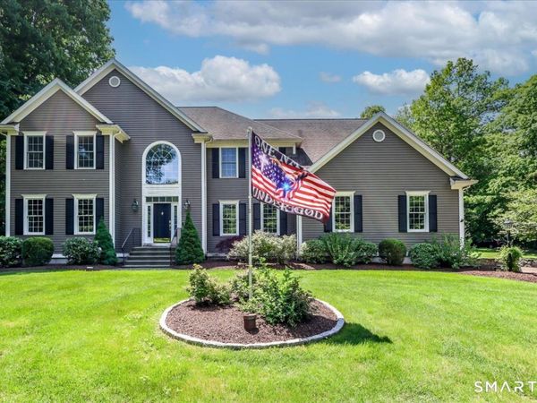 10 Canterbury, Newtown, CT 06482