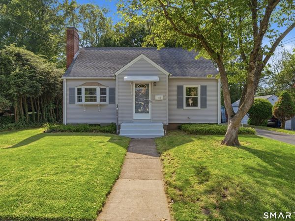 116 Walker, Manchester, CT 06040